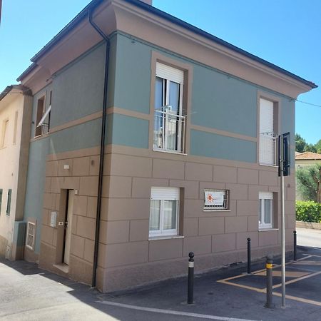 B&B Un Posto Al Sole Нумана Экстерьер фото